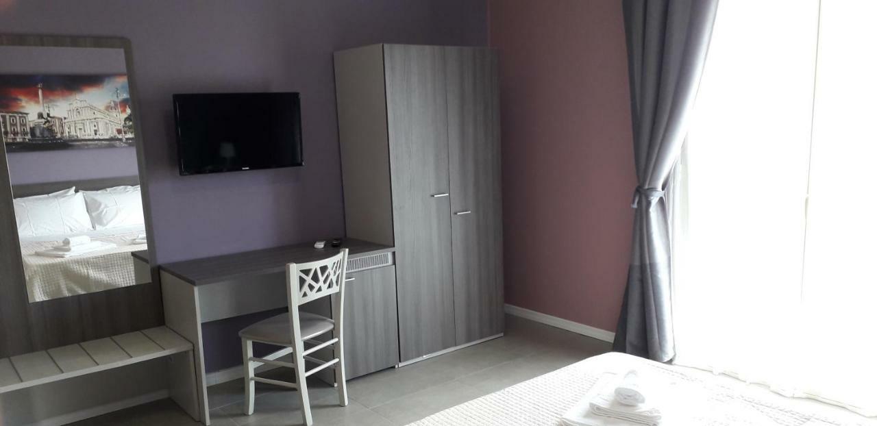 Borgo Palombaio 2 Bed & Breakfast Catania Exterior photo